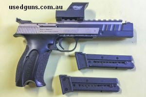 Quality German pistol and scope means a very accurate pistol. Comes with spare red orthopaedic adjustable grips and 2 mags.