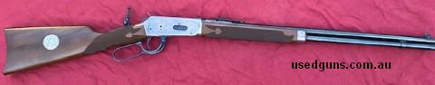 Winchester 1894 Legendary Frontiersman chambered in 38-55, 24‚Äö√Ñ√π barrel with full length tubular magazine. Engraved silver receiver, great woodwork and fitt