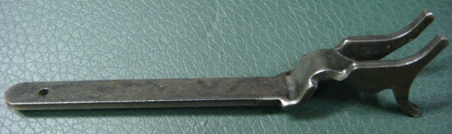 Browning Buckmark F/Pin retainer