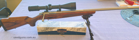 mint condition,nice wood