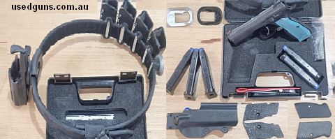 Double Action Shadow 2. Excellent condition and ready for IPSC. Comes with everything in picture: 5 x 10rnd magazines with additional basepads. Boss component c