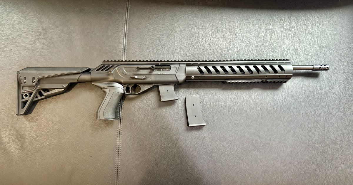 22 WMR CZ 515 Tactical with extra mag and comp