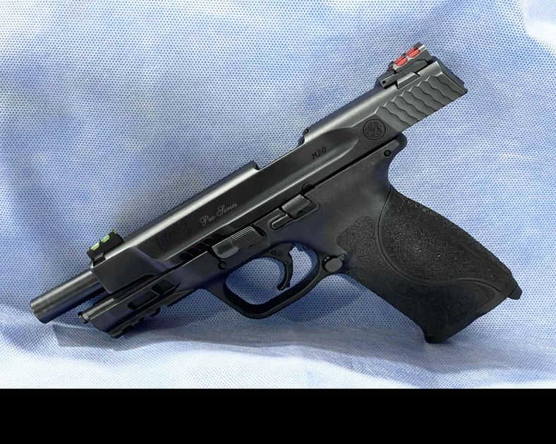 S&W M&P Excellent condition