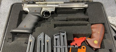 As is 5 x 10 shot mags Buyer to pay postage