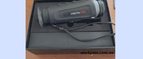 Selling Hikmicro thermal hand held scope only used twice for an hour all up so comes with all charging cables cleaning cloth and a cover when not in box so ever