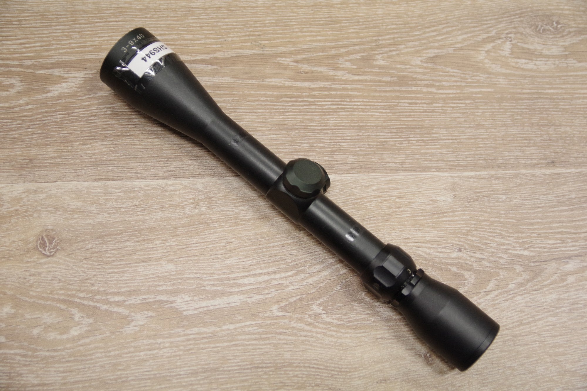 S/H CROSMAN 3-9x40 SCOPE (SHS944)