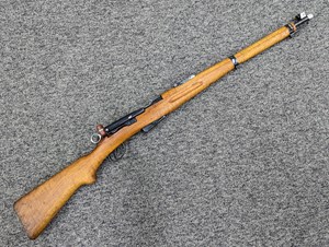 SWISS
SCHMIDT RUBIN
1911 CARBINE
7.5X55, 6 SHOT
STRAIGHT PULL ACTION
MATCHING NUMBERS
SWISS MILITARY MARKINGS
MANUFACTURED 1930
ORIGINAL MUZZLE CAP
#210907

EXC+ $1290