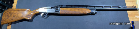 Beretta A400 Multitarget with adjustable rib can be used for sporting or trap easy to adjust for any discipline. Excellent condition, has fired next to no shots