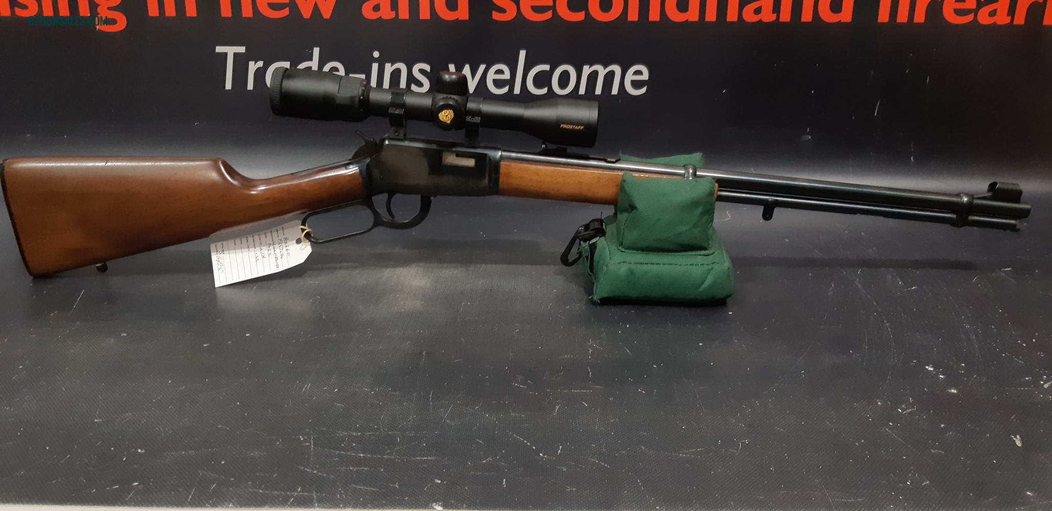 Winchester 9422 22LR L/A + Nikon Scope S/H AX260