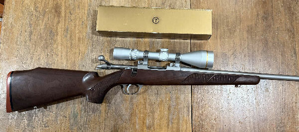 Sako 223 75 Hunter in excellent condition has Leupold vx111 4.5-14 x50 mounted with Sako optilocks montcarlostock in beautiful timber