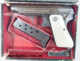 Galesi Brevetto Model 512A .32 pistol in original box numbered to the gun. Very nice collectable pocket pistol in original condition. In excellent condition ove