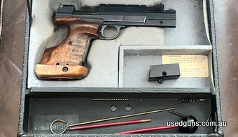 Very good condition Hammerli 208 with rail fitted for scope and iron sights, original case and manual, heavy frond weight with sling swivel for bipod , very acc