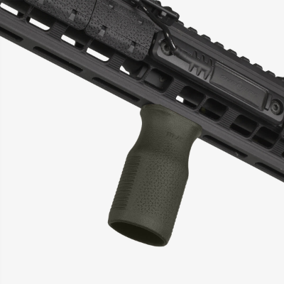 MAGPUL M-LOK MVG - MOE Vertical- ODG
