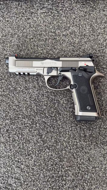 Beretta 92 X Performance