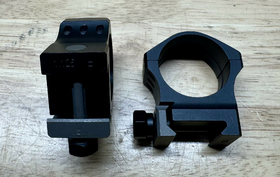 Nightforce x-treme duty 34mm Ultralite rings high 28.5mm (1.125”) 6 screw rings. Excellent condition. Surplus to requirements. Price includes post.