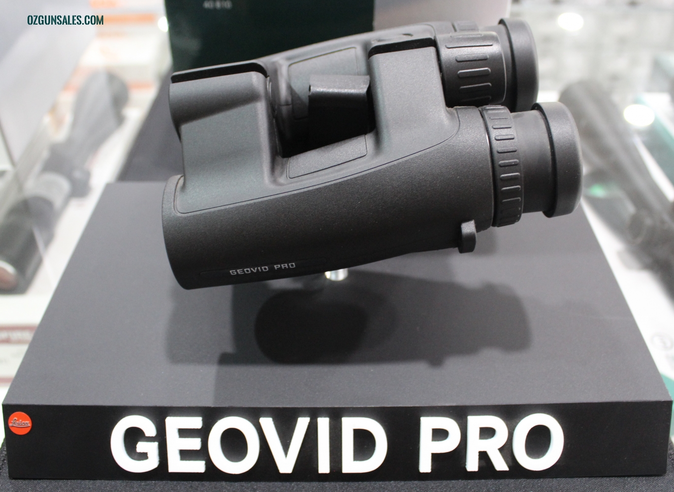 Leica Geovid Pro 10x32