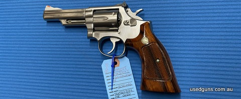 As new condition Smith & Wesson 66 in 357 Mag. Sports a 4 inch barrel. Excellent example great condition.