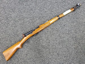 SWISS
SCHMIDT RUBIN 1911 CARBINE
7.5X55 6 SHOT
STRAIGHT PULL ACTION
MATCHING NUMBERS
EXCELLENT BORE
MANUFACTURED 1923
#111743
EXC $1290