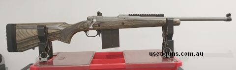 Nice gun hardly used, less than 200 rnds through it, selling to  fund new purchase.