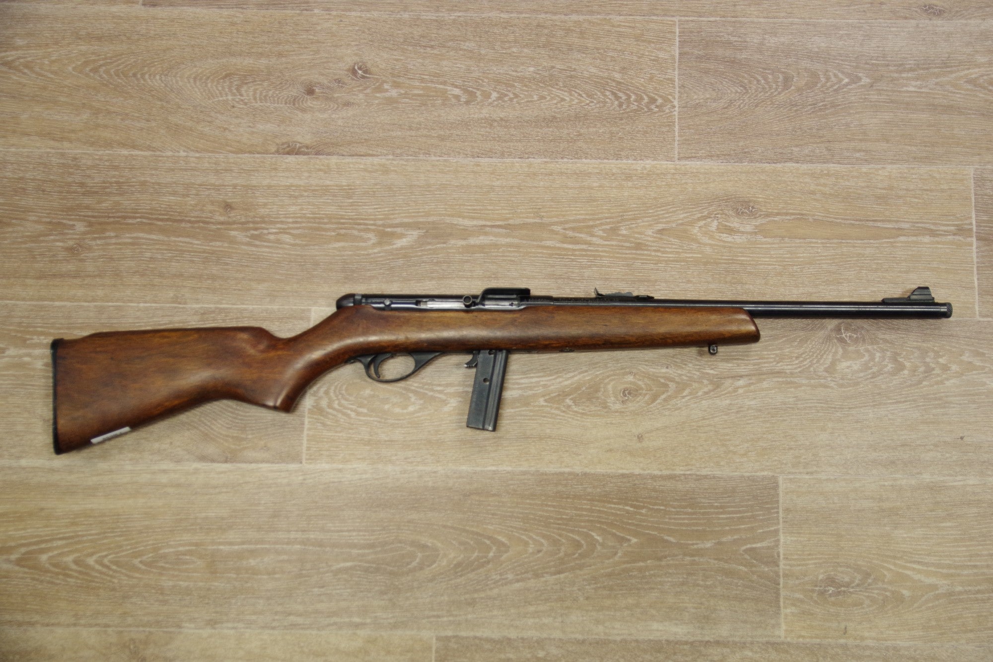 S/H STIRLING M20 SEMI AUTO RIFLE 22LR (FW859)