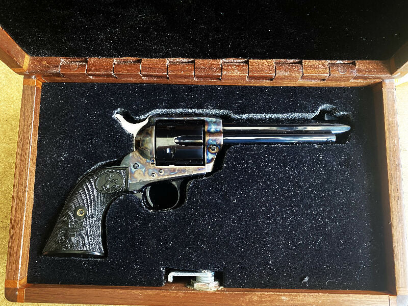Genuine Colt single action, purchased new in 2016, fired 50 rounds, hits POA at 25y with 158g SWC.