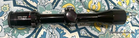 Hard to come by in Gloss finish this Leica Visus 2.5-10x42i LW is virtually new and in excellent condition. Has a 30mm tube and price includes postage.