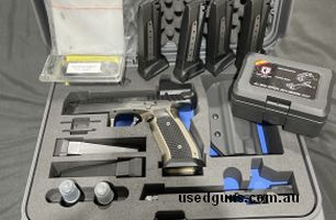 Alien Full kit threaded barrel, BUT comes with 6x 10-round magazines , a compensator and thumb rest for open division , a cocking handle, a cocking handle with 