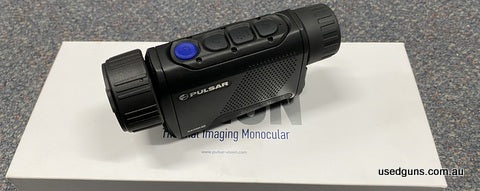 BrPulsar Axion 2 XQ35 Thermal Monocular in as new condition in the box. Uses a 384‚àö√≥288, 17 ¬¨¬µm microbolometer that can detect heat signatures up to 1400 y