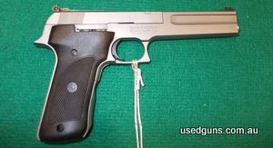 Smith and Wesson 2206 22LR in good condition.