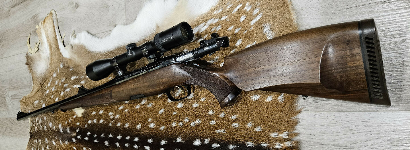 Steyr luxus mannlicher 7x64 comes with quick release steyr scope rings. Scope not included. If located in vic you can pickup ammo aswell which i will incude wit