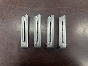 SMITH & WESSON
MODEL 22A
22LR
10 SHOT
ORIGINAL MAGAZINE
FOUR ONLY

EXC+ $55 EACH
