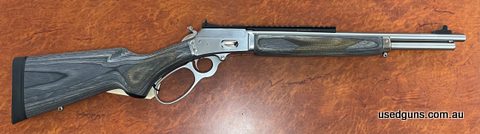 Like New Marlin 1894SBL stainless steel Lever action. Chambered in 44 Mag, with Full length rail and Peep sights. Hardly used, Excellent condition.