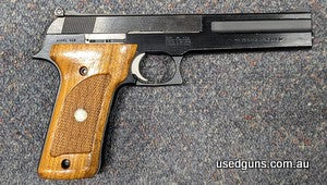 A S&W Model 422 in 22LR in good condition. This pistol has a 6 inch barrel. This pistol comes with two magazines. $30 freight to your dealer Australia wide exce