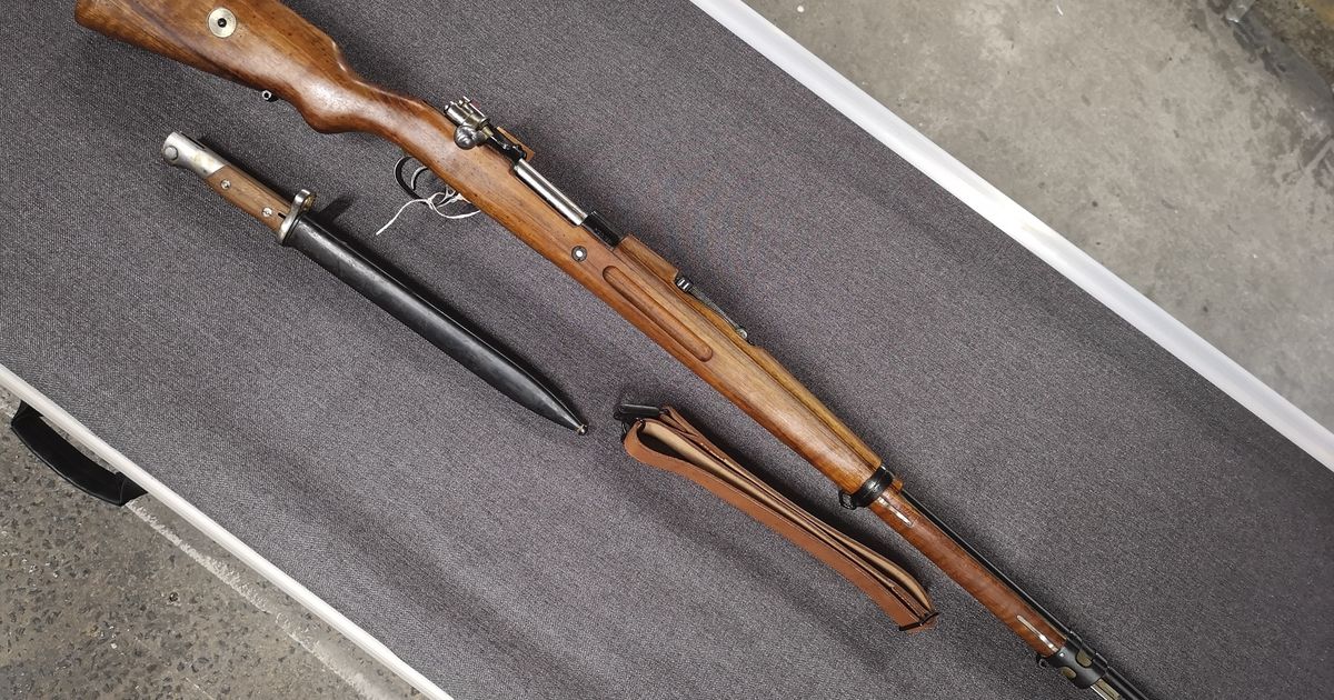 Rare Unfired Brazilian Mauser mod1935 with accessories