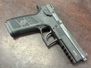 CZ
P09
9MM
10 SHOT
122MM FACTORY BARREL
POLYMER FRAME
WITH DECOCKER
AND FRONT LIGHT RAIL
#C479734

VGC+ $479