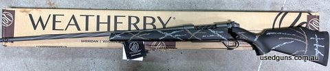 One only. Reduced from $5850 to clear. Left handed Weatherby Mark V Meateater in 6.5-300 Wby Mag. 28 inch spiral fluted threaded barrel with brake. $65 freight 