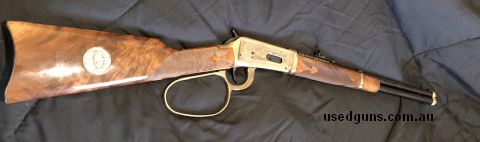 In excellent condition, a vintage gold John Wayne. 1 of 1000