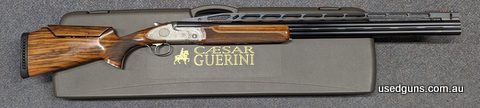 Caesar Guerini APex AT 12G U/O shotgun in excellent condition. A fine example of Italian workmanship. This gun has 32" barrels with a high trap rib, and adjusta