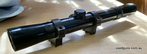 4x36 pecar Berlin scope 26 mm tube does come with rings ok condition for age glass reasonably clear price includes postage