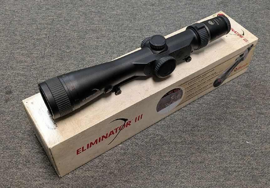 A Burris Eliminator III scope in very good condition. This is a Burris Eliminator III 4-16x50mm with X96 reticle with a in-built laser rangefinder and automatic