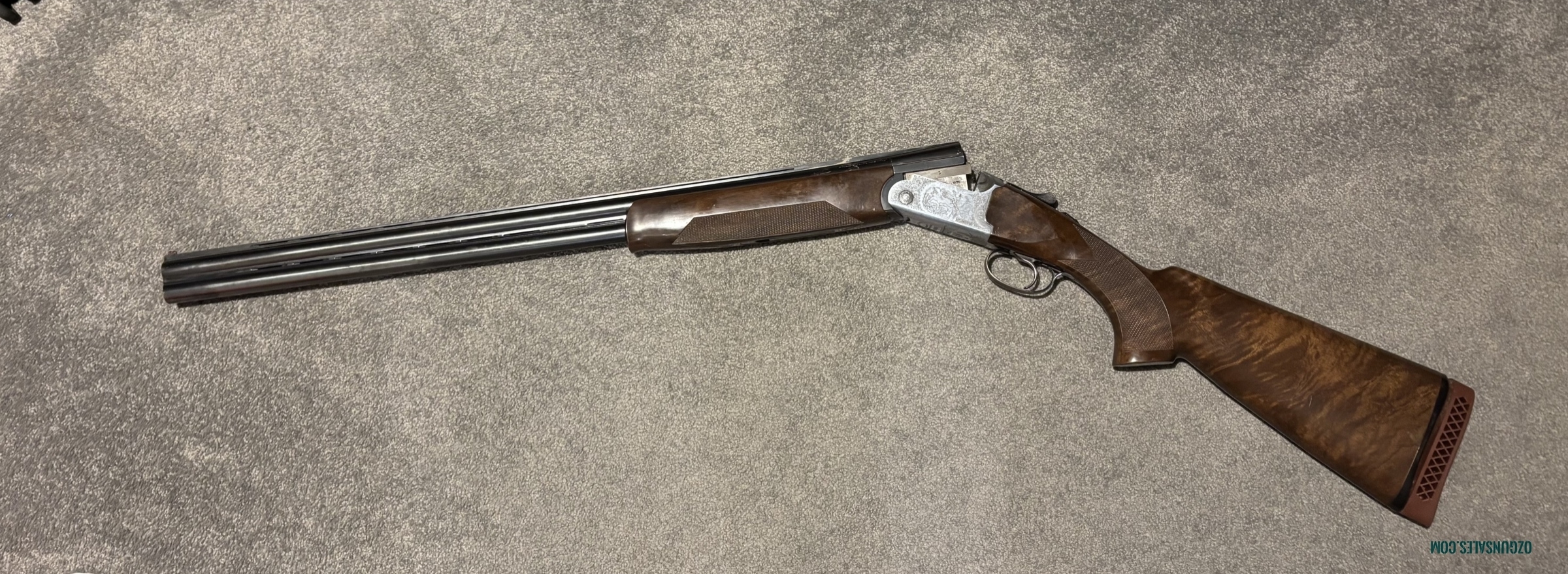 Emilio Rizzini 12 gauge shotgun, Hombra modrl