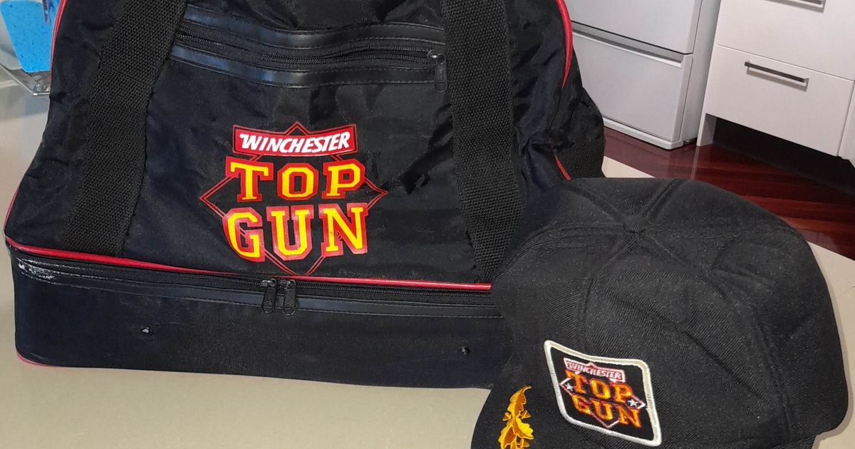Russell Marks Winchester Top Gun Hat and Shooting Bag used at Altanta  Olympics.