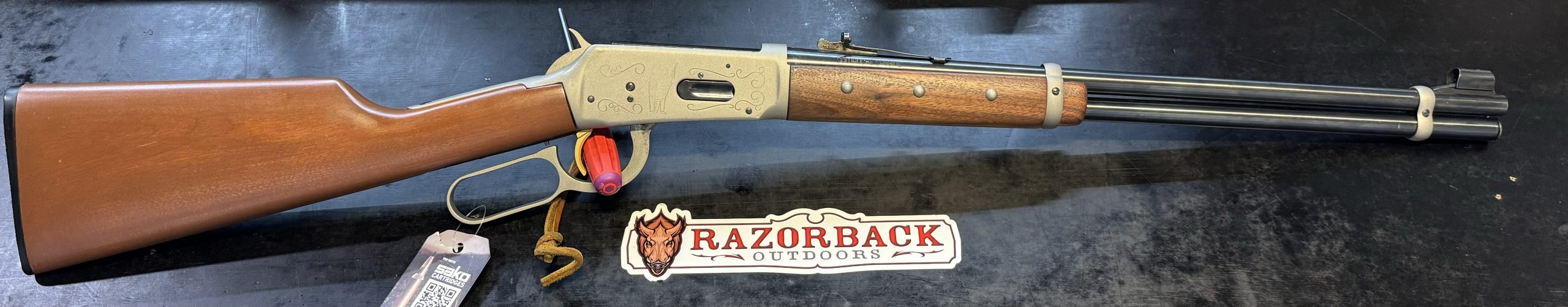 Winchester 94 Comanche Carbine in .30-30Win, saddle ring with engraving, fresh cerakote and oiled timber, gun is in great condition with tasteful restore that w