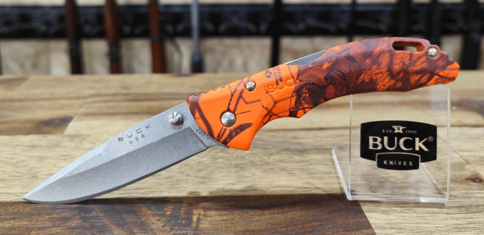 Buck Bantam Orange Head Hunter Med