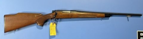 Remington 700 BDL 243Win Remington 700 BDL 243 Win. Is in very good condition. Bore is excellent. Has Sako extractor fitted to Bolt