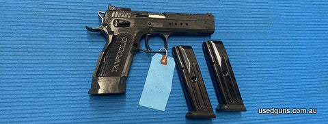 Excellent condition 38 Super Tanfoglio LTD38. Comes cased with 2 magazines. Great racegun. Flared magazine well for fast reloading under IPSC conditions. Slide 