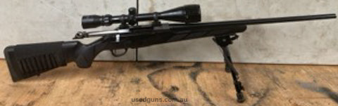 Tikka T3 Lite in 223 Olivon 4-16 x 44 - AO 4 shot mag Bipod Padded soft case. Little use - fired max 100 rounds. Includes 10 boxes of factory ammo.