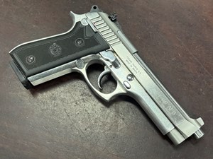 TAURUS
PT99 AFS
9MM
10 SHOT
127MM BARREL
VERY LIGHT RING IN BORE
STAINLESS STEEL
ADJUSTABLE REAR SIGHT
#TWH95405

VGC+ $379