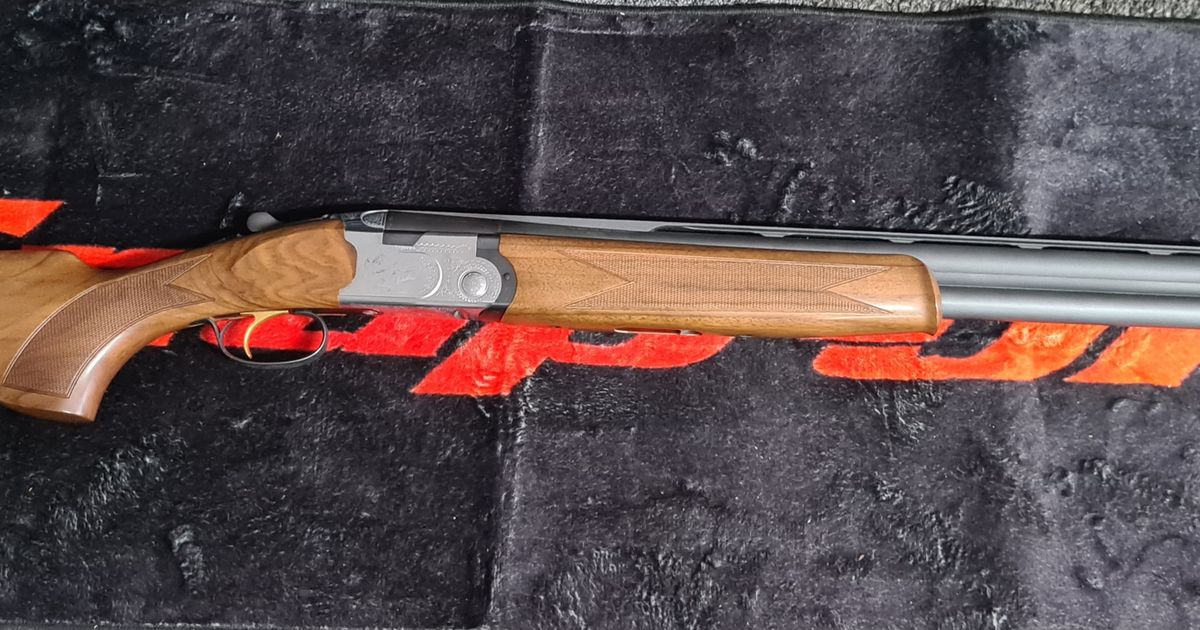 BERETTA SILVER PIDGEON 3 687 SPORTING, 28 INCH, EXCELLENT CONDITION
