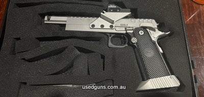 Less than 500 rounds / 5 Mags with B&C Brass Bases